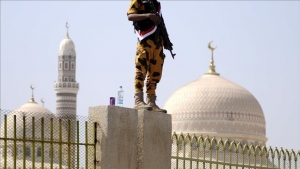 الحوثيون  يمنعون إقامة صلاة التراويح ويقتحمون مسجدا
