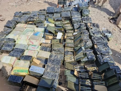الحملة الأمنية المشتركة تضبط شحنة ذخائر في رأس العارة بالقرب من باب المندب كانت في طريقة للحوثيين