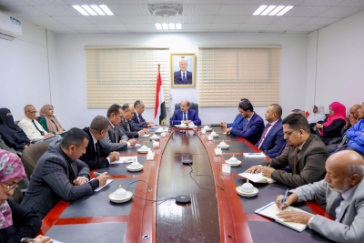 رئيس الوزراء يزور وزارة الصناعة ويؤكد على تحديث آليات الرقابة واعتماد الرقمنة