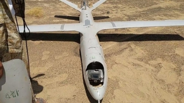 إصابة 8 مدنيين بهجوم طائرة مسيرة للحوثيين غربي تعز