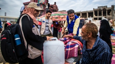 قطر تدعم منظمة الهجرة بنصف مليون دولار لتمويل مساعداتها في اليمن