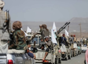 الحوثيون يخططون لمهاجمة قوات طارق صالح في الساحل الغربي والالتفاف على مدينة تعز