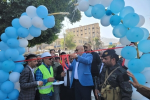 السلطة المحلية لمحافظة تعز تدشن إعادة تأهيل ثلاثة شوارع في مديرية صالة بتكلفة 370 مليون ريال