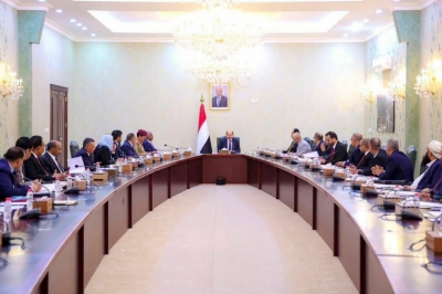 الحكومة اليمنية ترحب بمبادرة أردنية لاستئناف الرحلات بين صنعاء وعمّان وتحذر المليشيا من التصعيد
