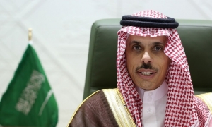 شاهد: السعودية​ تعلن مبادرة لإنهاء حرب اليمن​ بشكل كامل وفتح مطار صعاء