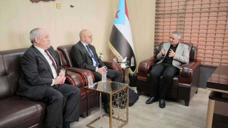 الانتقالي يستضيف وفد صحفي إسرائيلي في عدن تحت لافتة منتدى الشرق الأوسط