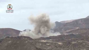 الجيش يعلن قصف مواقع الحوثيين بالمدفعية في جبهة مراد جنوب مأرب