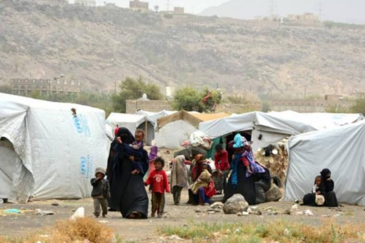 الهجرة الدولية: نزوح أكثر من 10 آلاف شخص بين محافظات مأرب والحديدة وتعز منذ مطلع 2025