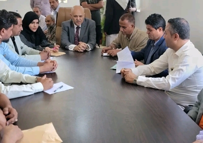 محافظ تعز يوجه بتعزيز أداء صندوق النظافة وتفعيل عملية تحصيل الموارد