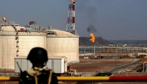 الحكومة تستجدي المجتمع الدولي لتمكينها من استئناف تصدير النفط