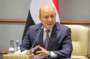 الرئيس العليمي: اليمن بحاجة ماسة إلى منظومات دفاع جوي لحماية المطارات والبنية التحتية المدنية من هجمات الحوثيين