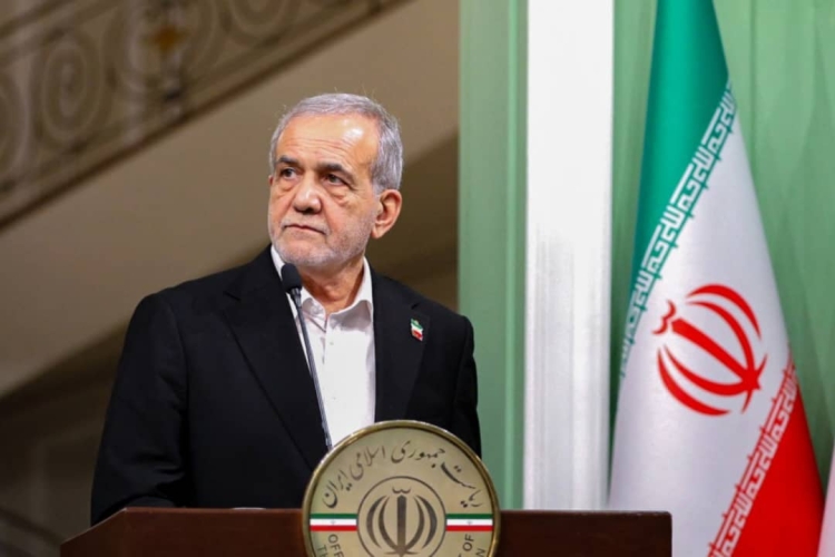 الإعلام الإيراني ينشر تفاصيل جديدة عن هجوم إسرائيلي استهدف الرئيس الإيراني وتسبب في إصابته