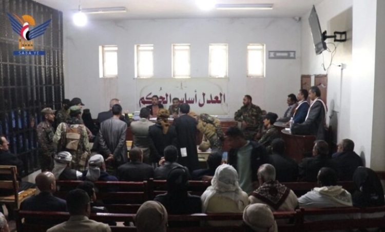 الحوثيون يسرّعون محاكمات من تتهمهم بـ &quot;خلايا التجسس&quot; بلا محامين للدفاع عن المتهمين