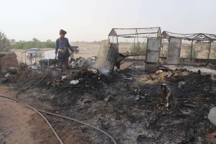 نشوب 34 حريقاً في مخيمات النازحين بمأرب منذ مطلع العام الجاري