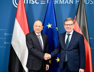 الرئيس العليمي يبحث مع وزير خارجية ألمانيا العلاقات الثنائية وسبل حشد الدعم الدولي للإصلاحات الحكومية