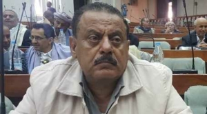برلماني في صنعاء يتلقى تهديدات بالقتل على خلفية انتقاده للحوثيين