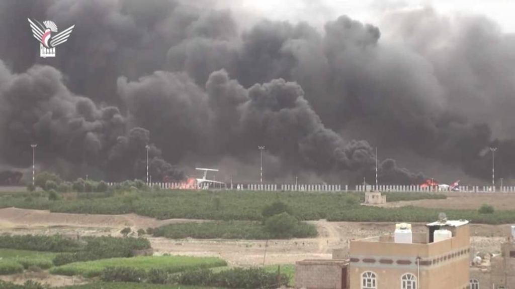الخطوط الجوية اليمنية تحمّل الحوثيين مسؤولية تدمير ثلاث من طائراتها في قصف مطار صنعاء