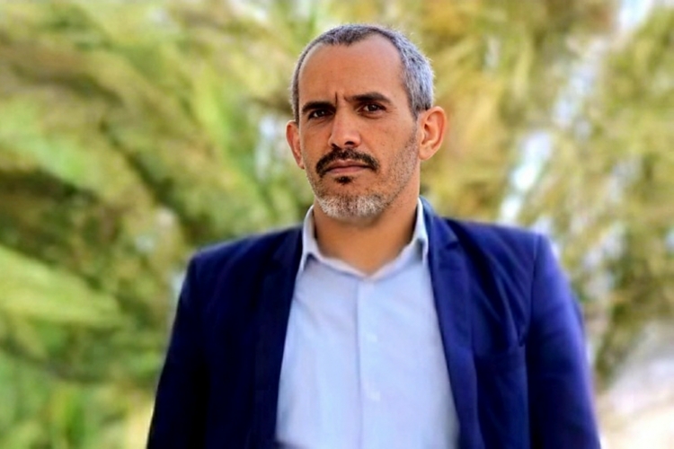 عقب إضرابه عن الطعام..منظمة سام تطالب بالإفراج عن المحامي صبرة وتحمل سلطات المليشيا مسؤولية حياته