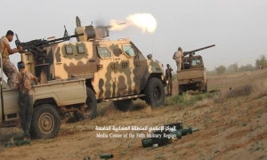 الجيش يعلن مقتل وإصابة عشرات الحوثيين بجبهة عبس في حجة