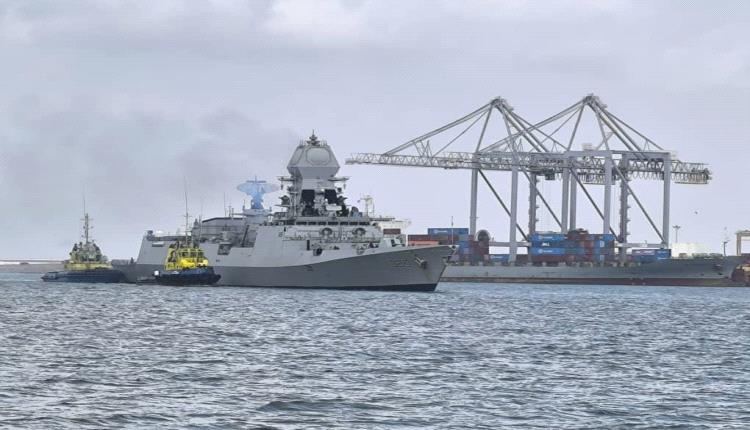 ميناء عدن يستقبل المدمرة الهندية INS Chennai تحمل إمدادات طبية كدعم إنساني لليمن