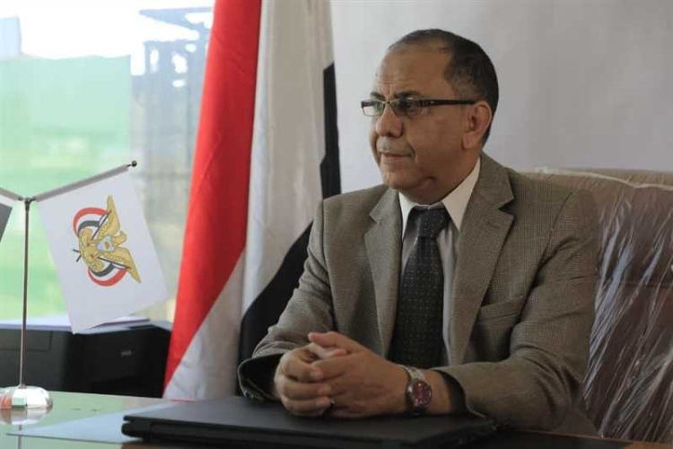 وزير الصناعة يدعو رجال الأعمال والمستثمرين في مناطق سيطرة الحوثيين إلى نقل مقراتهم إلى عدن