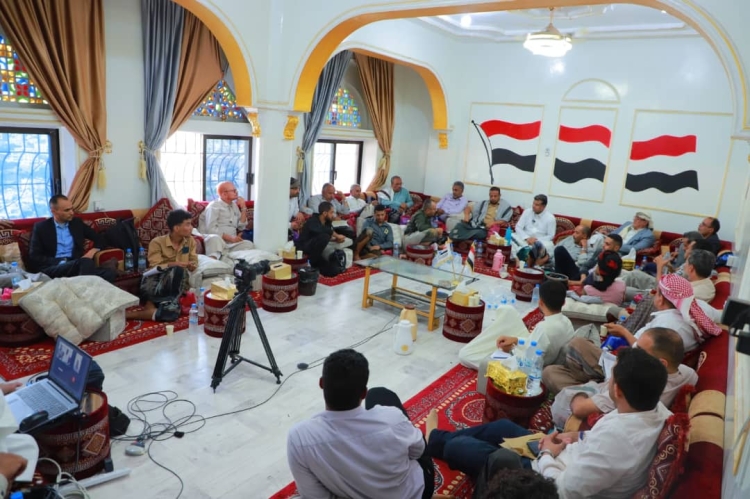 منتدى المقاومة يستضيف الكاتب الصحفي والدبلوماسي &quot;جمال أنعم&quot; للحديث عن واقع وآفاق المقاومة الشعبية