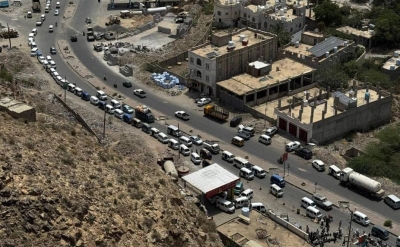 أزمة غاز خانقة في تعز وسط مناشدات من سائقي الباصات والمركبات للشركة اليمنية للغاز