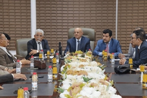 البنك المركزي اليمني يبحث تأسيس شركة الدفع الفوري وهيكلة الشبكة الموحدة
