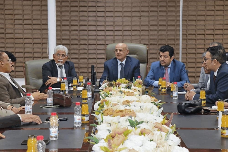 البنك المركزي اليمني يبحث تأسيس شركة الدفع الفوري وهيكلة الشبكة الموحدة