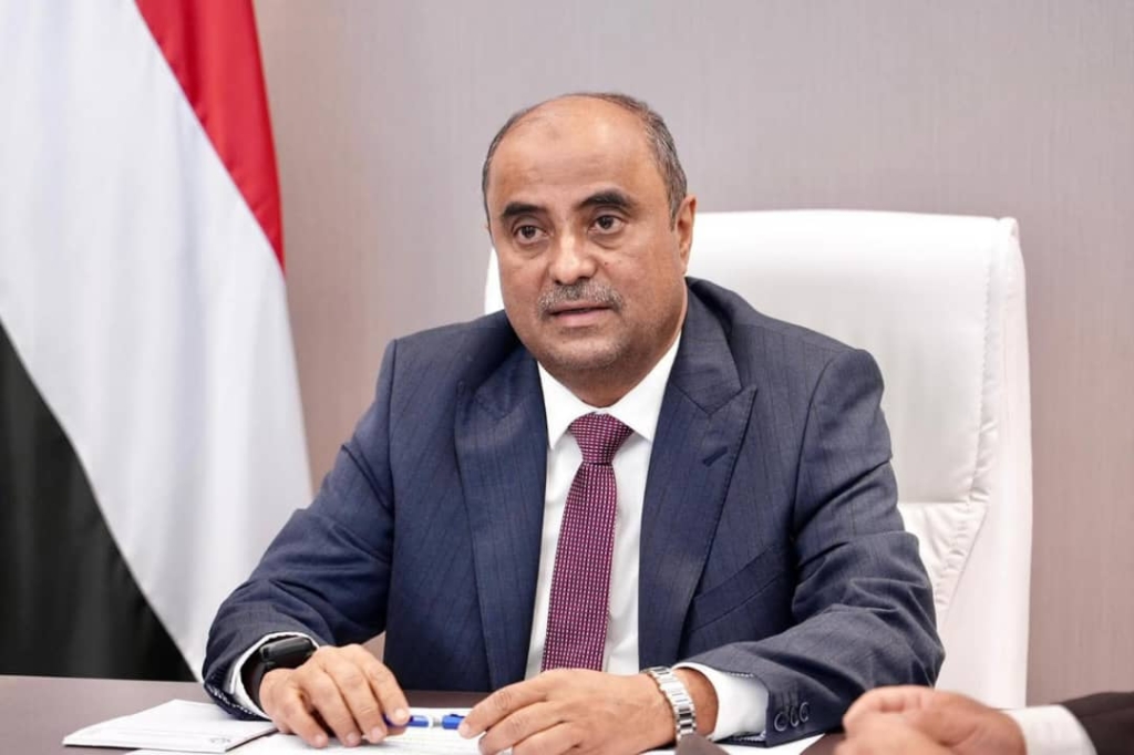 بن بريك: العملة لا تتحسن بالشعارات بل بالقرارات الصعبة ومازلنا بحاجة لقرارات استثنائية وشجاعة