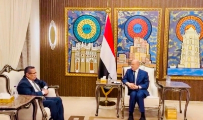 الرئيس العليمي يشيد بموقف مجلس الشورى والمكونات السياسية الملتزم بمرجعيات المرحلة الانتقالية