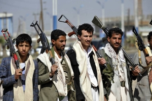 بعد موظفي المنظمات.. الحوثيون يتهمون الصحفيين والطلاب المبتعثيين للخارج بالتجسس