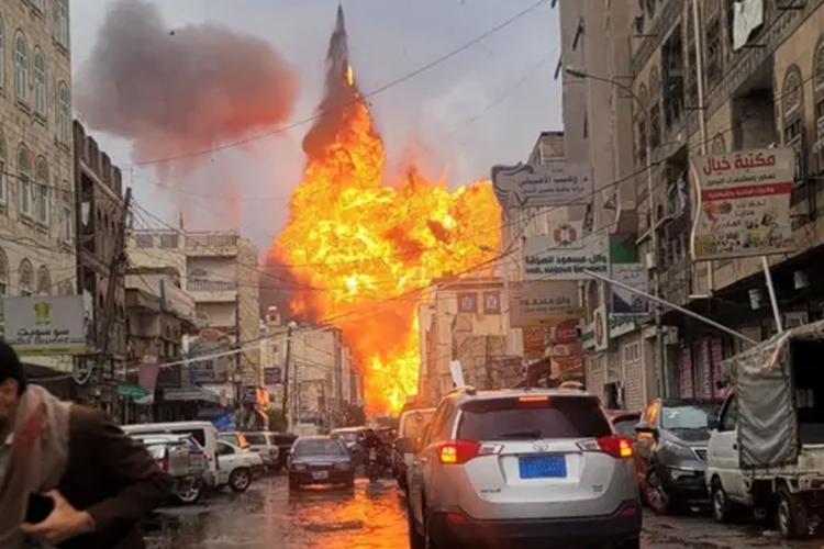صحيفة “لوفيغارو” الفرنسية: إسرائيل تكثف من عمليات الإغتيلات ضد مليشيا الحوثي في اليمن