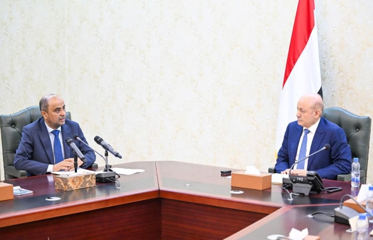 الرئيس العليمي: معركة الخلاص واستعادة الدولة ستظل أولوية قصوى لا تراجع عنها
