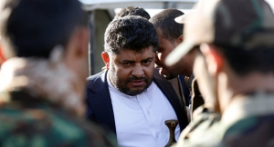 محمد علي الحوثي يصف النازحين في مأرب بالإرهابيين