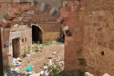 من قصر حكم إلى ركام.. هكذا تحول المتحف الوطني بتعز إلى "ذاكرة منهوبة"