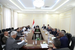 الرئيس العليمي: أي تحركات عسكرية تخالف جهود خفض التصعيد أو تعرض المدنيين للخطر سيتم التعامل المباشر معها