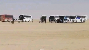 الجيش يعلن حظر تنقل المدنيين عبر الطريق الصحراوي بمأرب