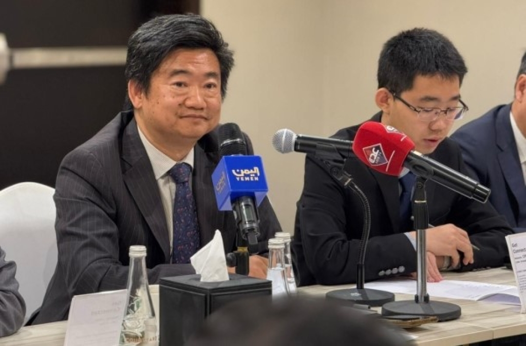 الصين تجدد دعمها لوحدة وسيادة وسلامة أراضي اليمن ولجهود المبعوث الأممي