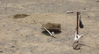 مشروع مسام يعلن عن اكتشاف حقل الغام جديد للحوثيين في مديرية الخوخة بالحديدة