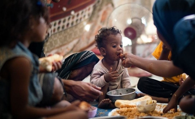 الاتحاد الأوروبي يخصص أكثر من 10 ملايين دولار للحد من انتشار أزمة انعدام الأمن الغذائي الحاد في اليمن