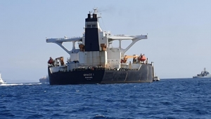 وصول سفينة مشتقات من الأمم المتحدة كمساعدة إنسانية للحوثيين