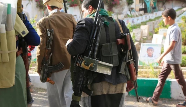 وفاة طفل يمني تحت التعذيب في مركز تجنيد حوثي