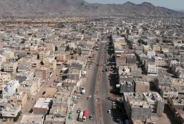 مأساة تهز ردفان بلحج.. وفاة ثلاثة أطفال داخل سيارة ونجاة رابع