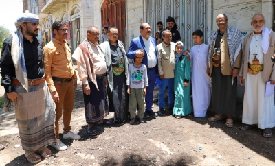 قيادات مجلس المقاومة الشعبية بتعز تزور أسرة الطفل "إبراهيم جلال" الذي استشهد برصاص قناص حوثي