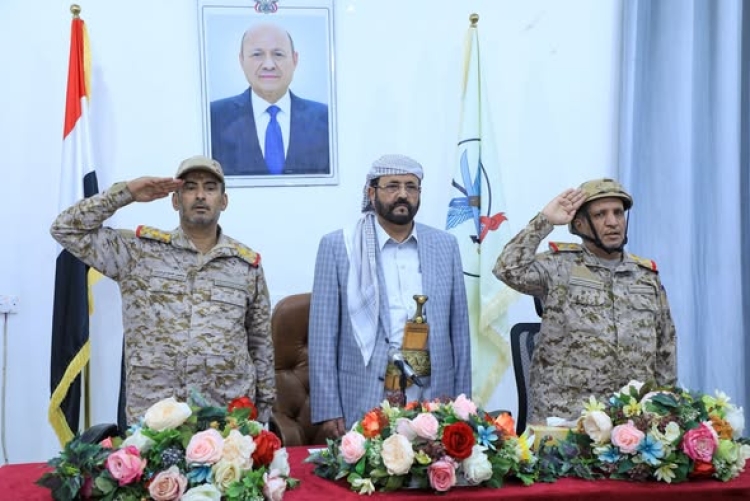 اللواء العرادة يلتقي قيادات المنطقة العسكرية الثالثة ويحضر المؤتمر التحليلي للمنطقة السابعة