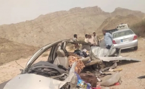 السيارة شطرت لنصفين.. مقتل 7 من أسرة واحدة في اليمن