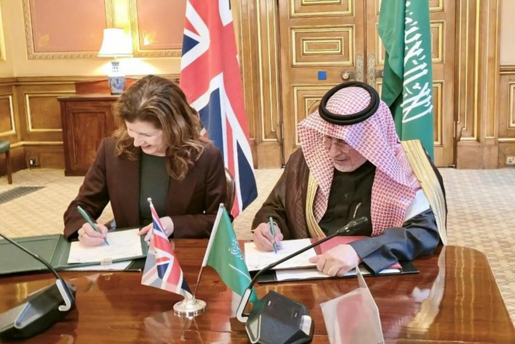 دعم سعودي بريطاني جديد لليمن بقيمة 10 ملايين دولار لتعزيز الأمن الغذائي