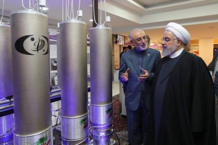 إيران تهدد مجلس الأمن بزيادة تخصيب اليورانيوم