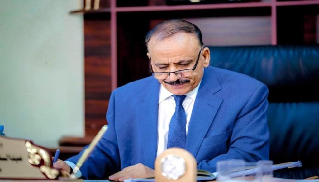 وزير النقل: الموانئ والمطارات اليمنية بحاجة إلى أجهزة حديثة لكشف المتفجرات